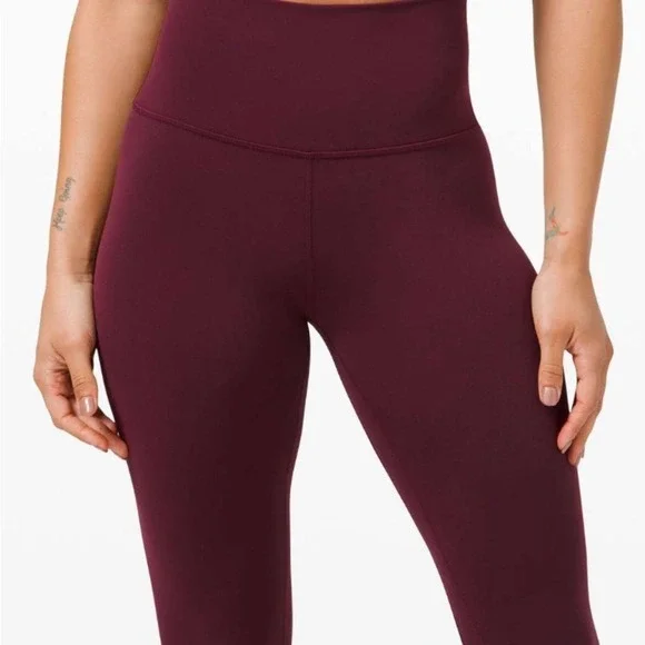 Title Lululemon Align High-Rise Pant 25" Maroon Wine Red Nulu Cute Size 6 - Picture 3 of 5